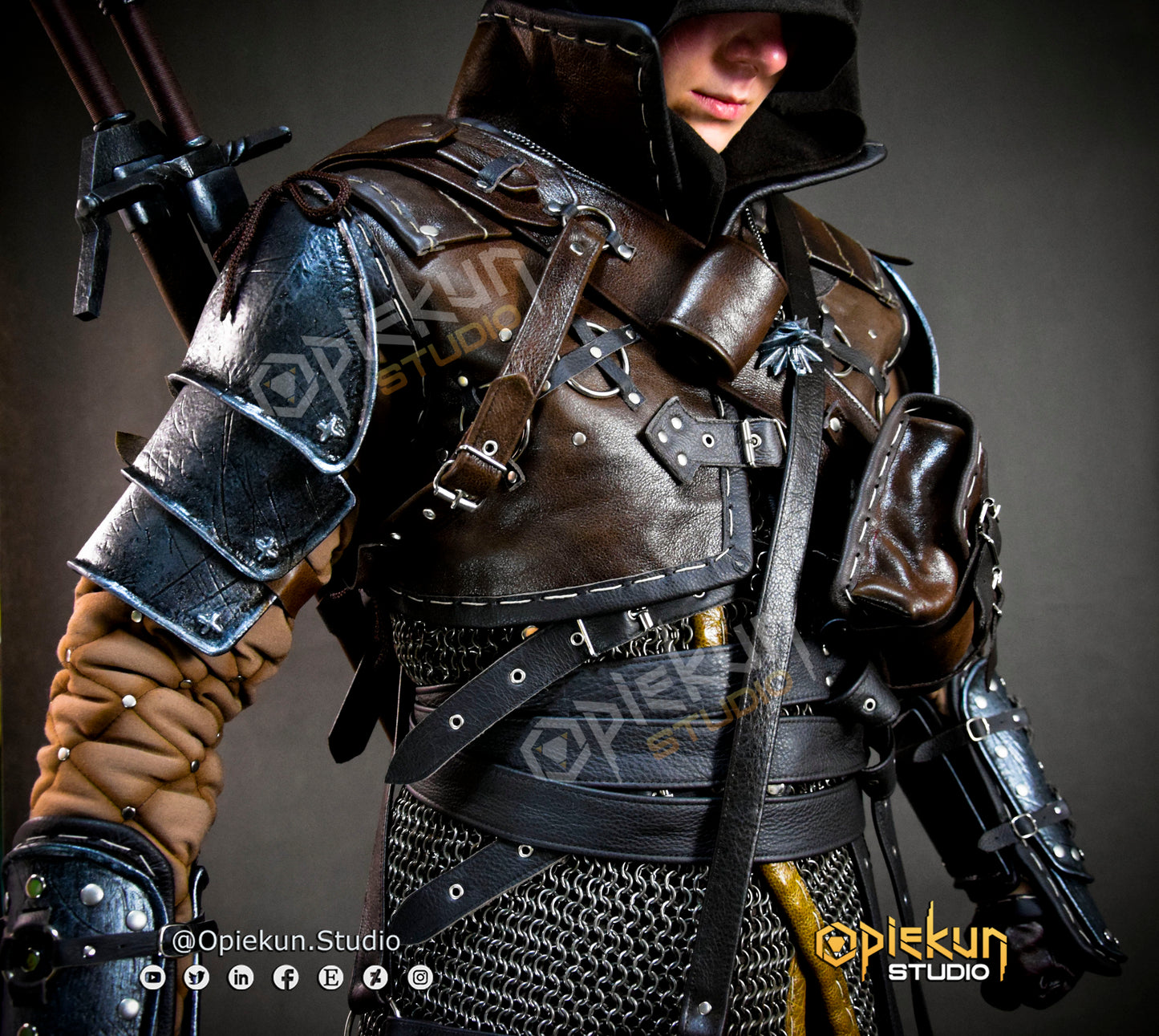 Witcher Grandmaster Ursine Armor Set / FOR ORDER