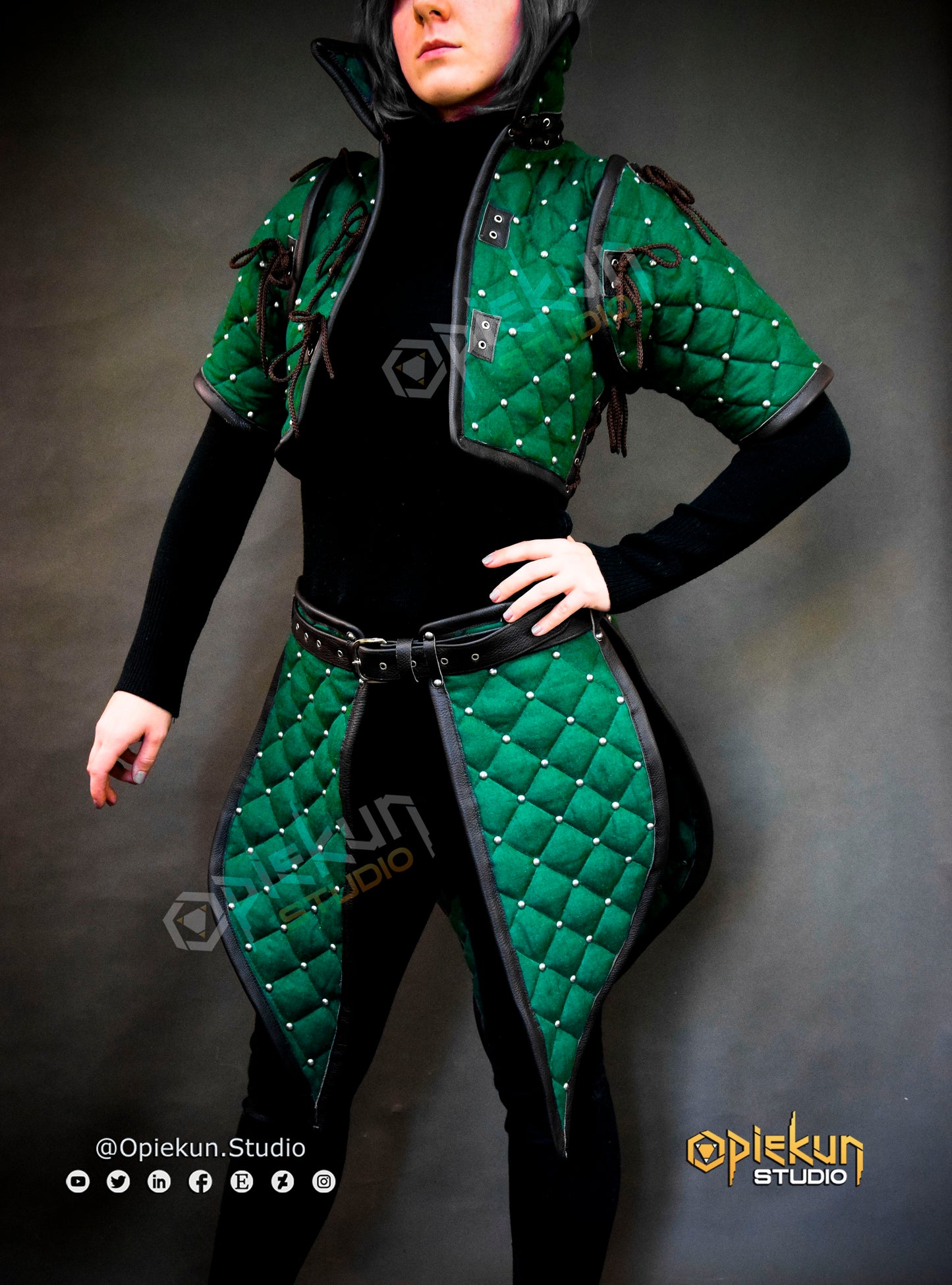 Female Gambeson / FOR ORDER