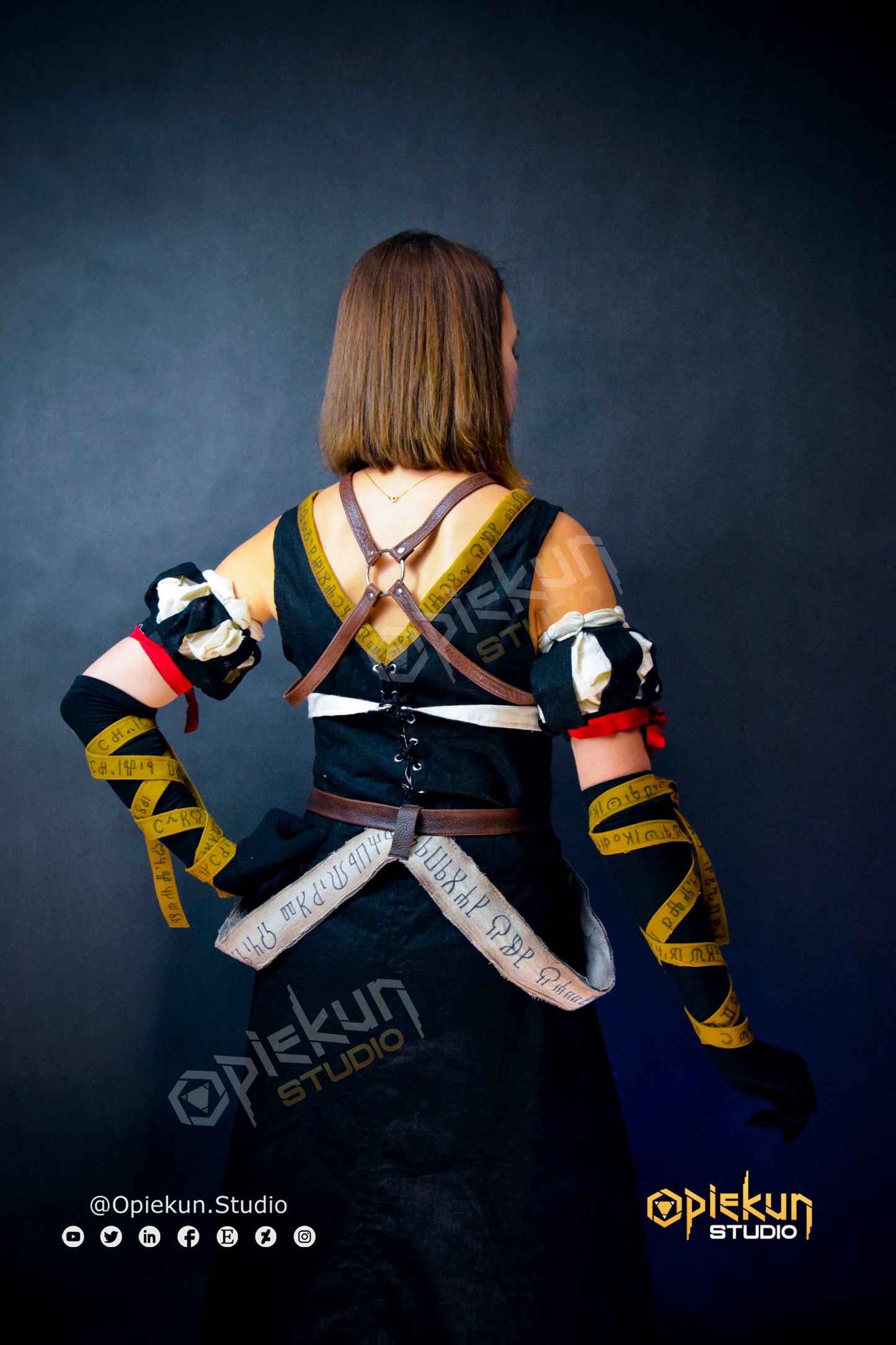 Dress of the Sorceress Fringilla Vigo / FOR ORDER