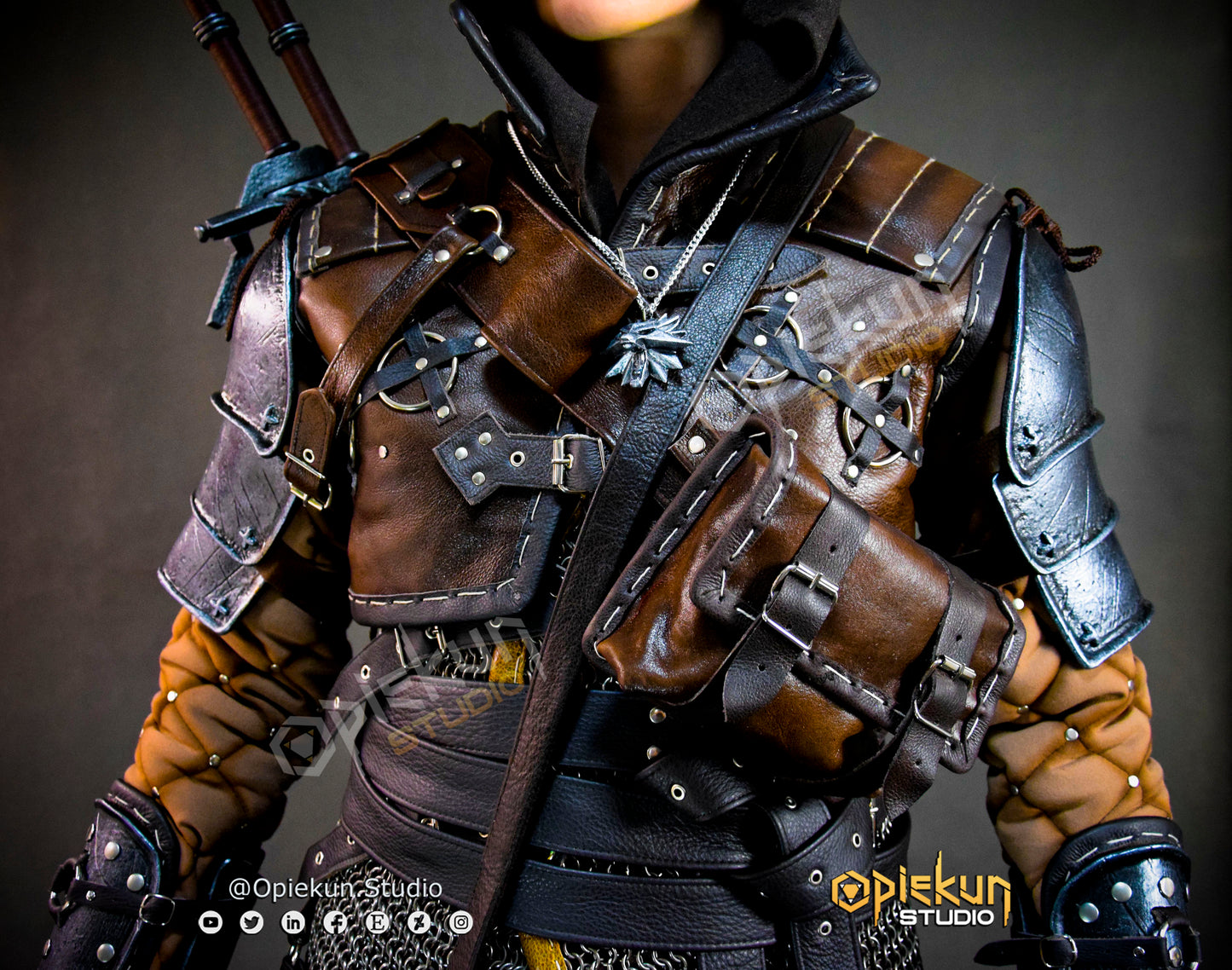Witcher Grandmaster Ursine Armor Set / FOR ORDER