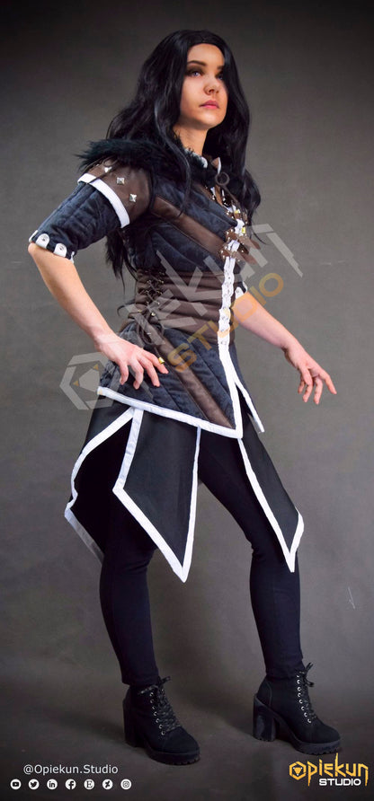 A Gambeson inspired by the sorceress Yennefer / FOR ORDER