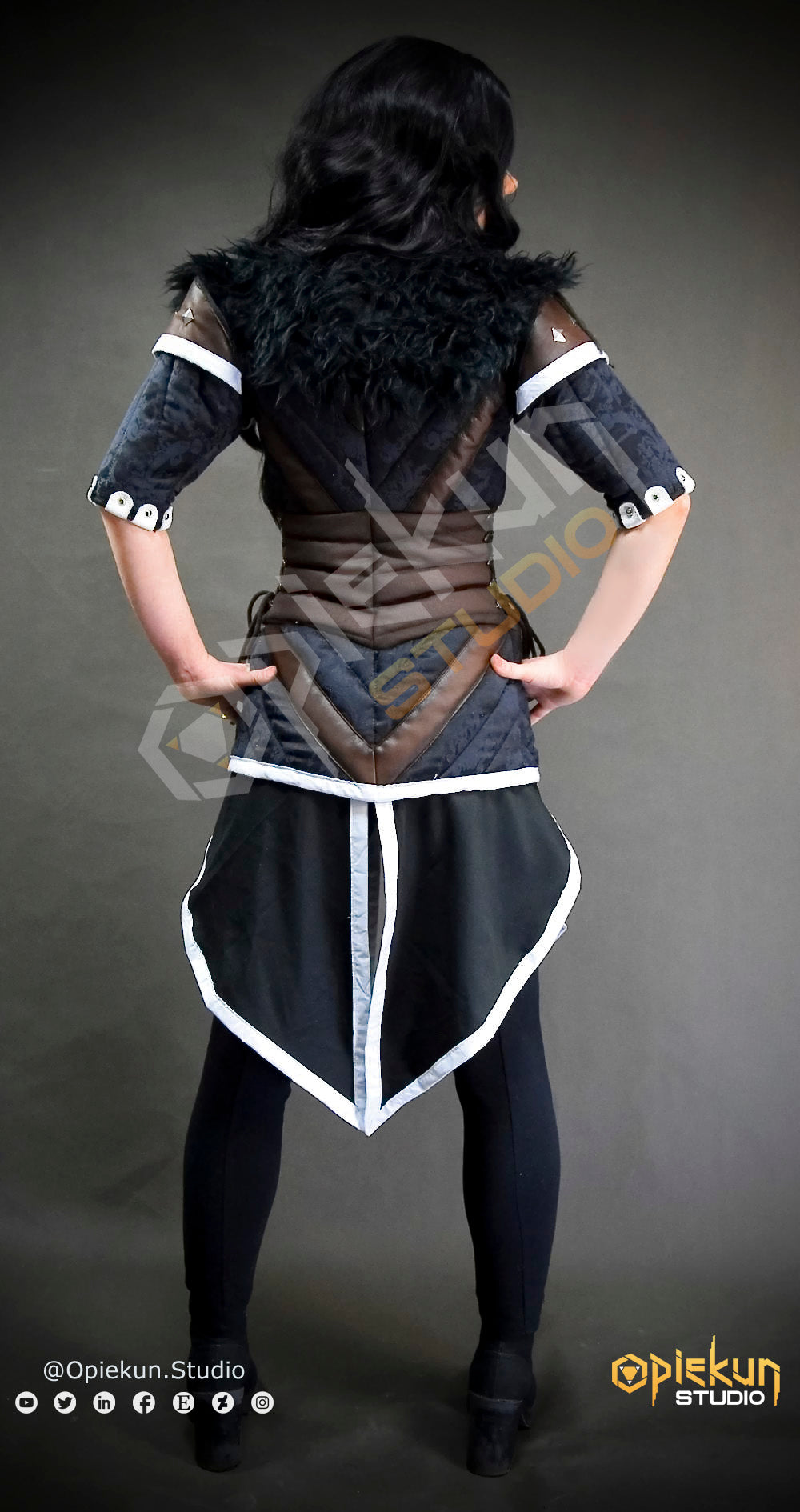 A Gambeson inspired by the sorceress Yennefer / FOR ORDER
