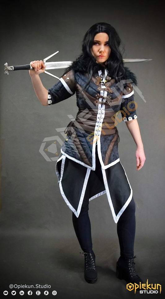 A Gambeson inspired by the sorceress Yennefer / FOR ORDER